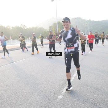 Runner Photo 6830804