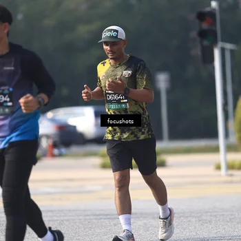 Runner Photo 6830809