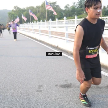 Runner Photo 6830825