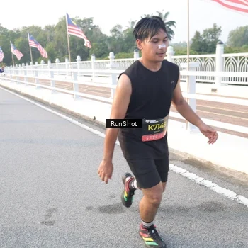 Runner Photo 6830841