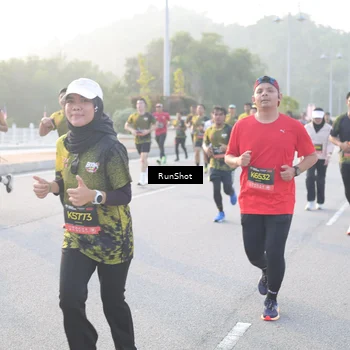 Runner Photo 6830861