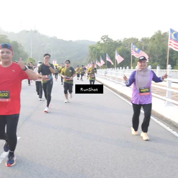 Runner Photo 6830884
