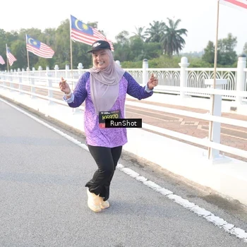 Runner Photo 6830916