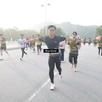 Runner Photo 6830925