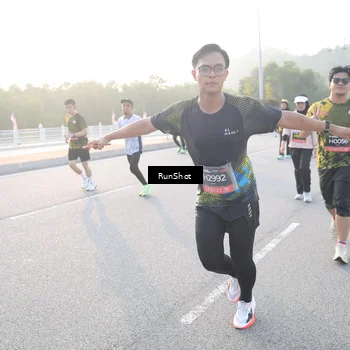 Runner Photo 6830939