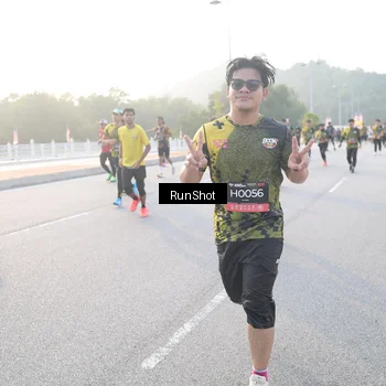 Runner Photo 6830959