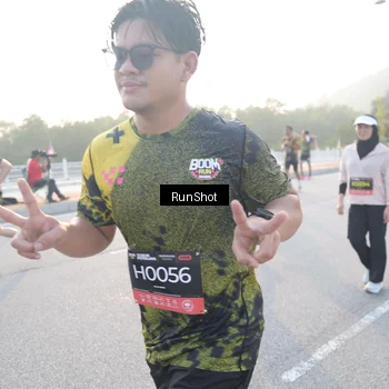 Runner Photo 6830971
