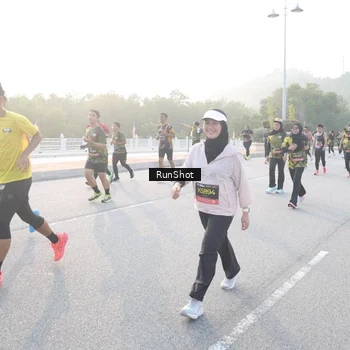 Runner Photo 6830984