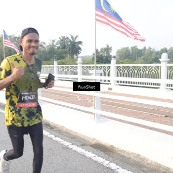 Runner Photo 6831021