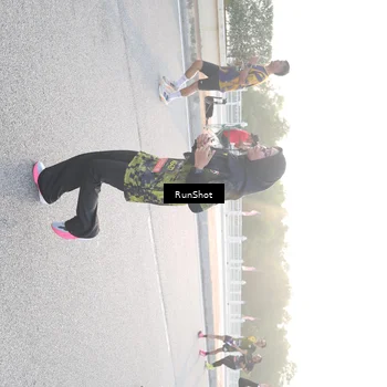 Runner Photo 6831075