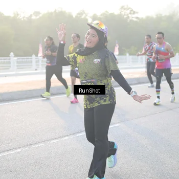 Runner Photo 6831081
