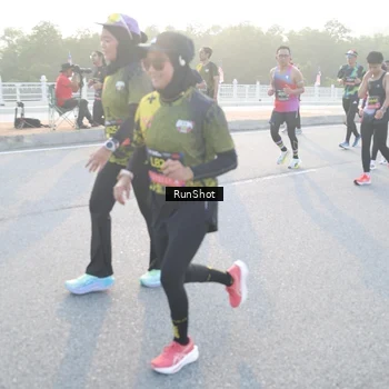 Runner Photo 6831124