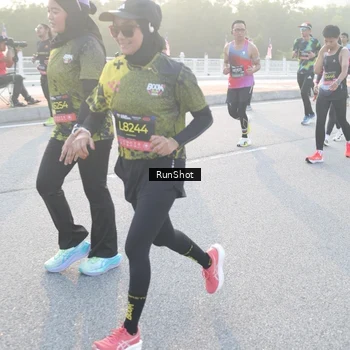 Runner Photo 6831125