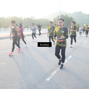 Runner Photo 6831162