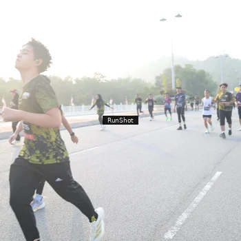 Runner Photo 6831228