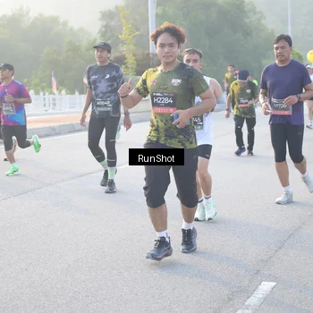 Runner Photo 6831265