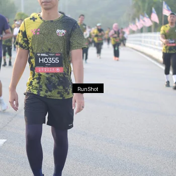 Runner Photo 6831303