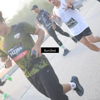 Runner Photo 6831310