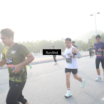 Runner Photo 6831326