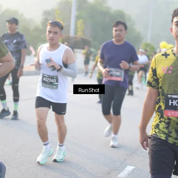 Runner Photo 6831331
