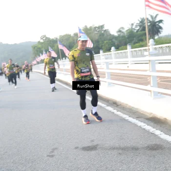 Runner Photo 6831333