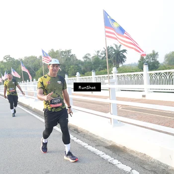 Runner Photo 6831346