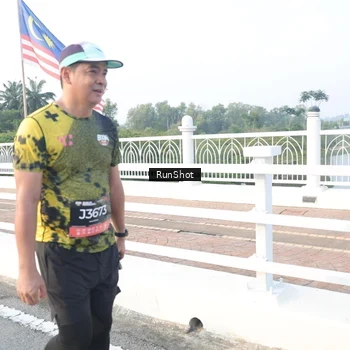 Runner Photo 6831362