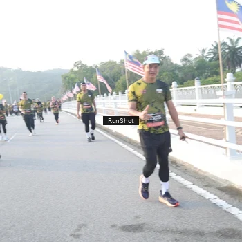 Runner Photo 6831401