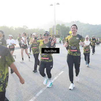 Runner Photo 6831411