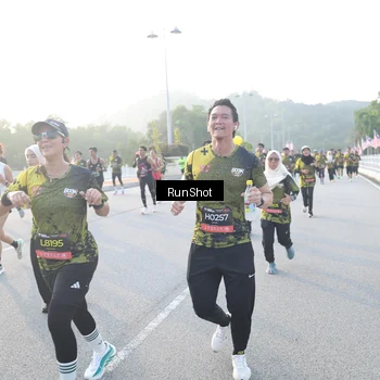 Runner Photo 6831432