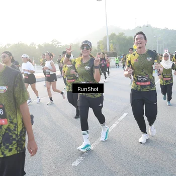 Runner Photo 6831438