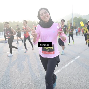 Runner Photo 6831499