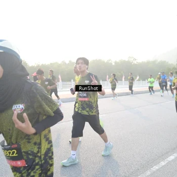 Runner Photo 6831539