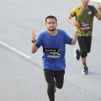 Runner Photo 6831544
