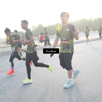 Runner Photo 6831551