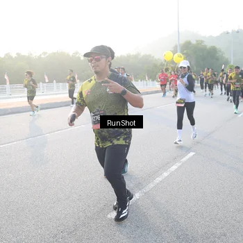 Runner Photo 6831583