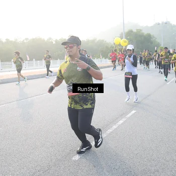 Runner Photo 6831587