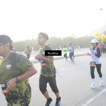 Runner Photo 6831598