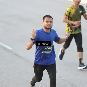 Runner Photo 6831646