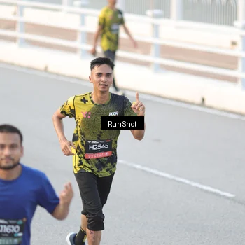 Runner Photo 6831683