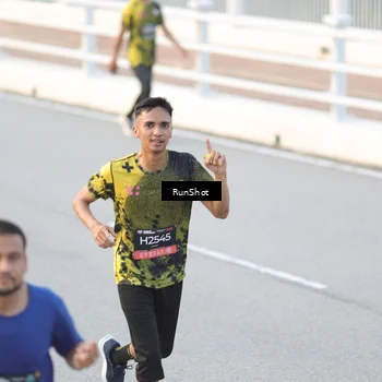 Runner Photo 6831736