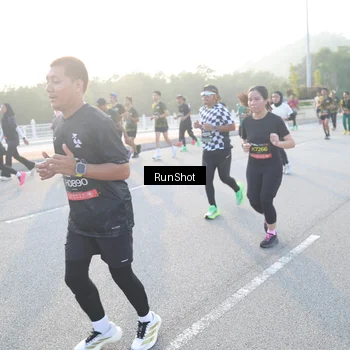 Runner Photo 6831845