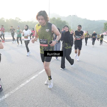 Runner Photo 6831971