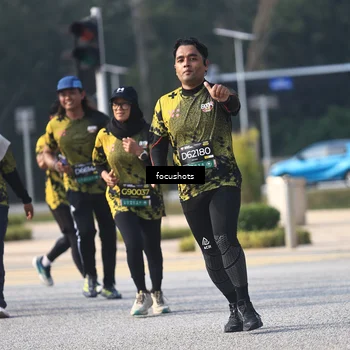 Runner Photo 6832032