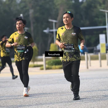 Runner Photo 6832046