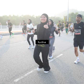 Runner Photo 6832226