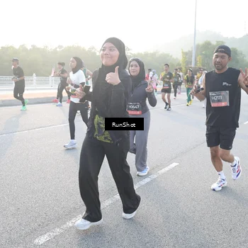 Runner Photo 6832245