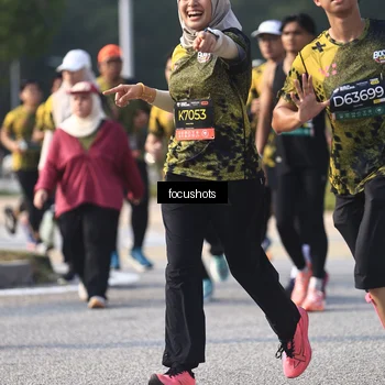 Runner Photo 6832354