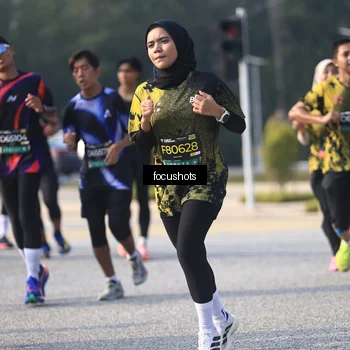 Runner Photo 6832391