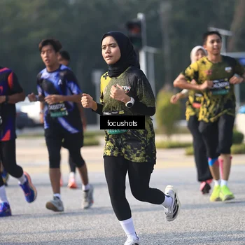 Runner Photo 6832406
